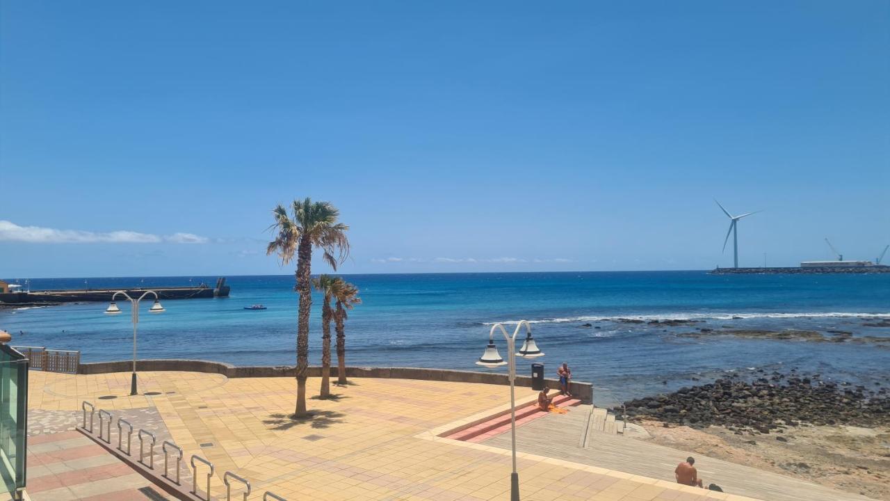 Arinaga Arena Y Mar Beach Exterior photo